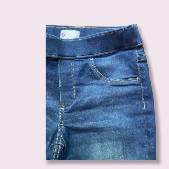 Bundle of SO Girls Pull on Blue Light Wash and Blue Medium Wash jeggings size 14 - Picture 9 of 11